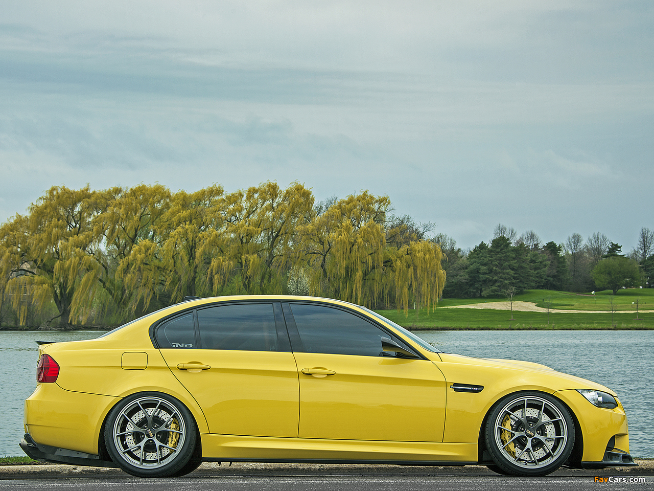 Photos of IND BMW M3 Sedan Dakar Yellow (E90) 2013 (1280 x 960)