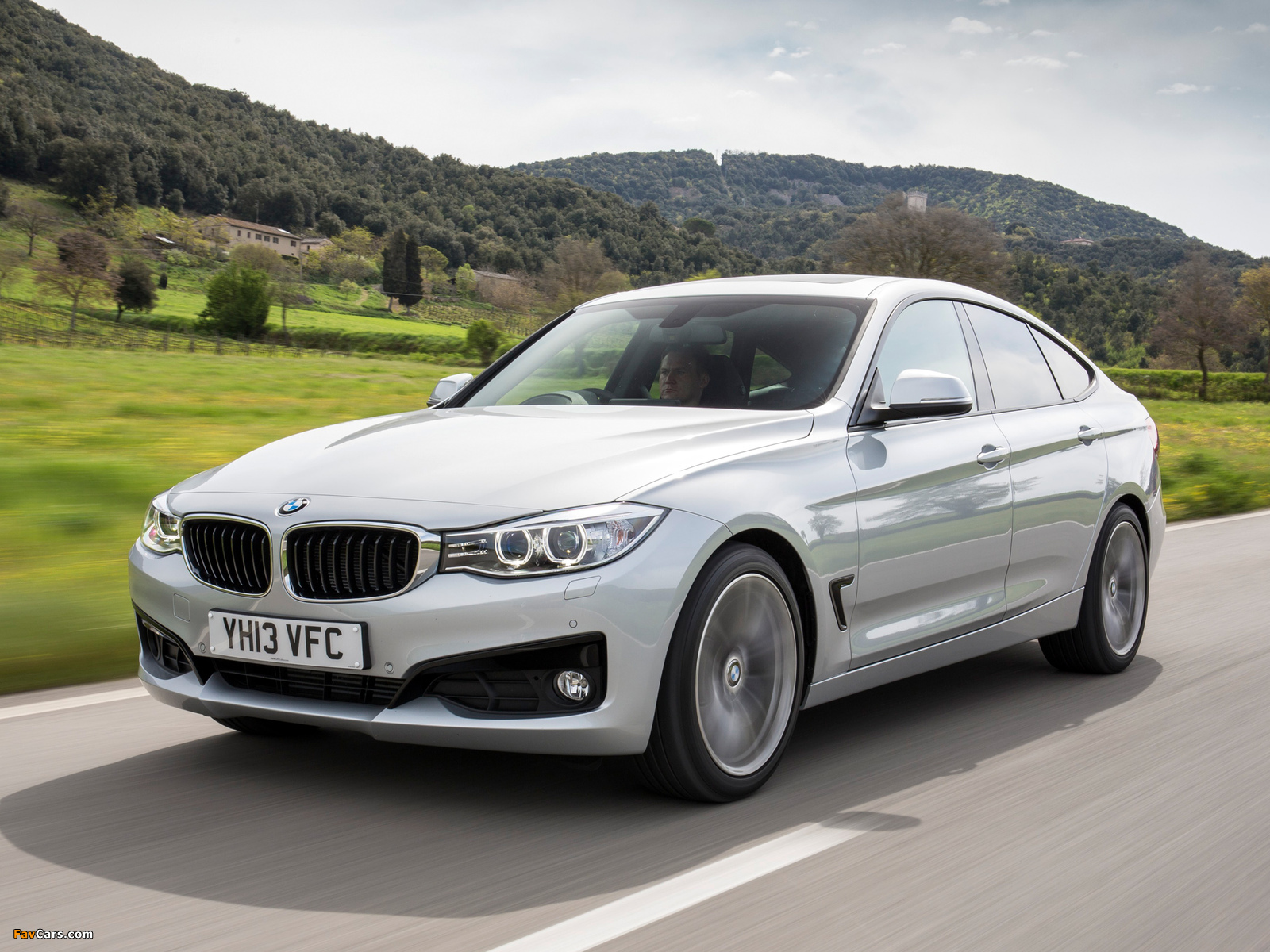 Pictures of BMW 318d Gran Turismo Sport Line UK-spec (F34) 2013 (1600 x 1200)