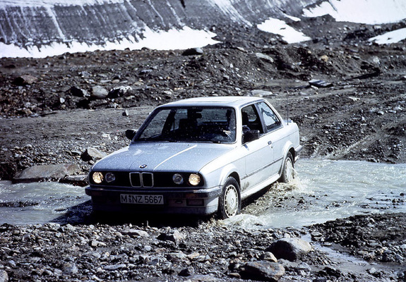 Pictures of BMW 325iX Coupe (E30) 1987–91