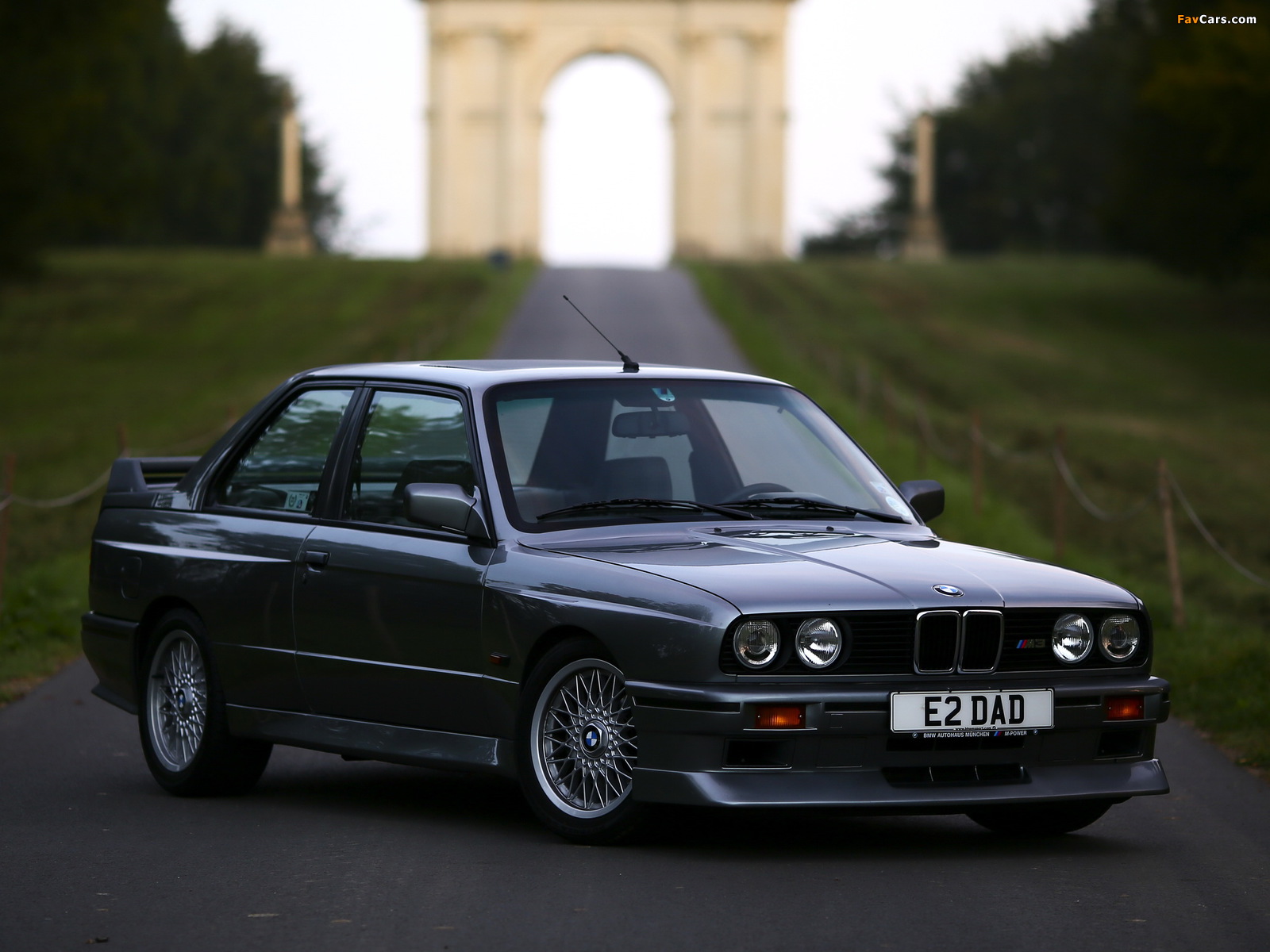 Pictures of BMW M3 Evolution II (E30) 1988 (1600 x 1200)