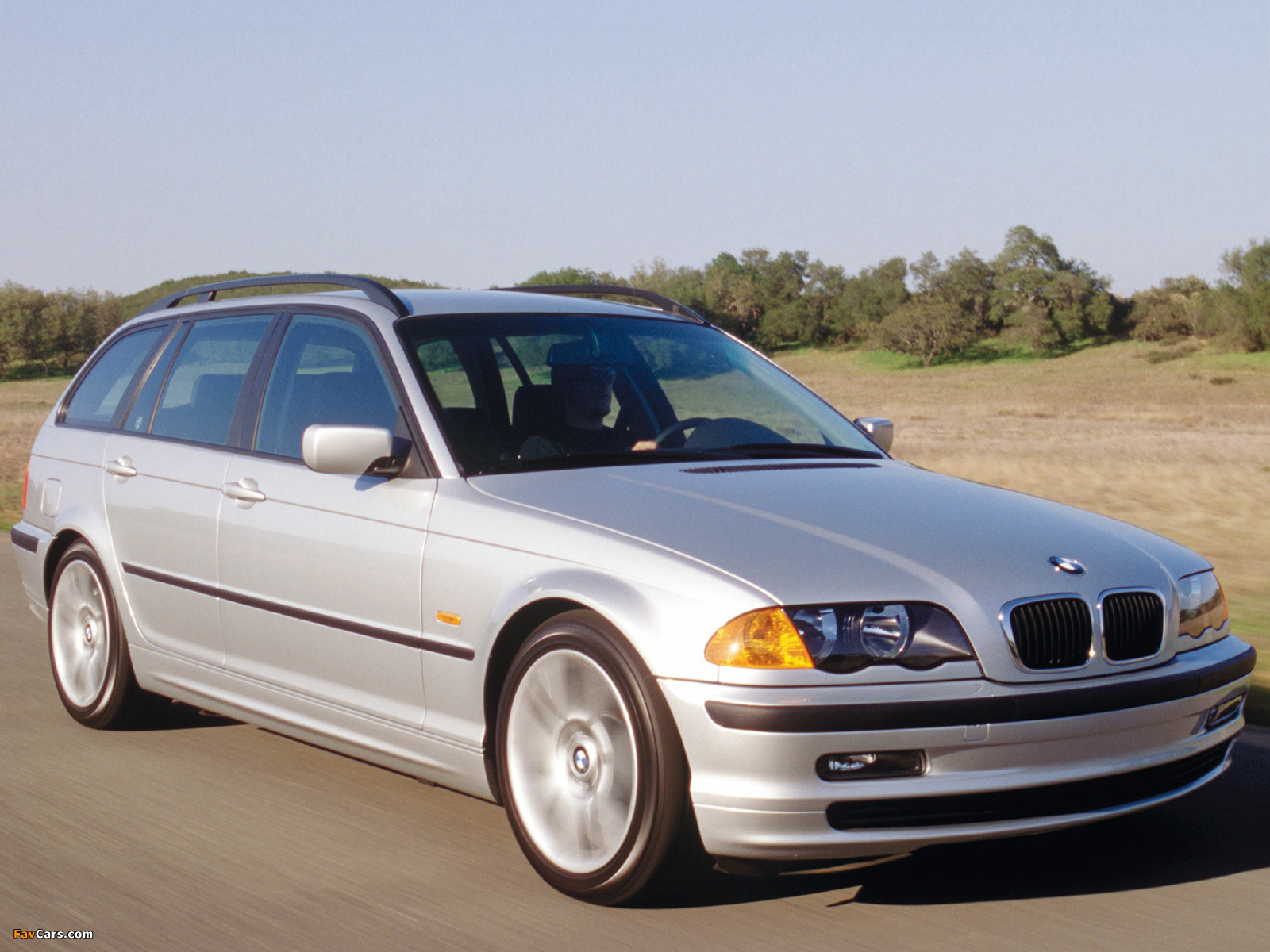 Pictures of BMW 323i Touring (E46) 1998–2000 (1600 x 1200)