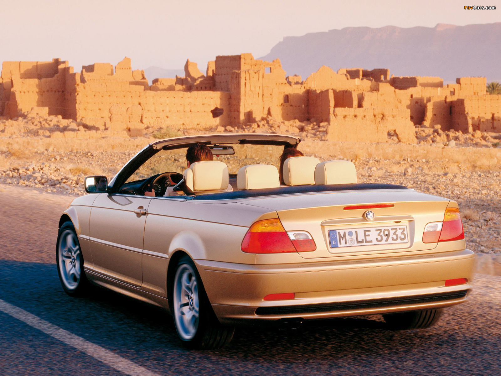 Pictures of BMW 3 Series Cabrio (E46) 2000–03 (1600 x 1200)