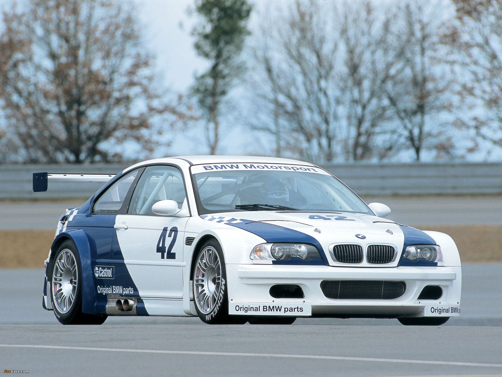 Pictures of BMW M3 GTR (E46) 2001 (2048 x 1536)