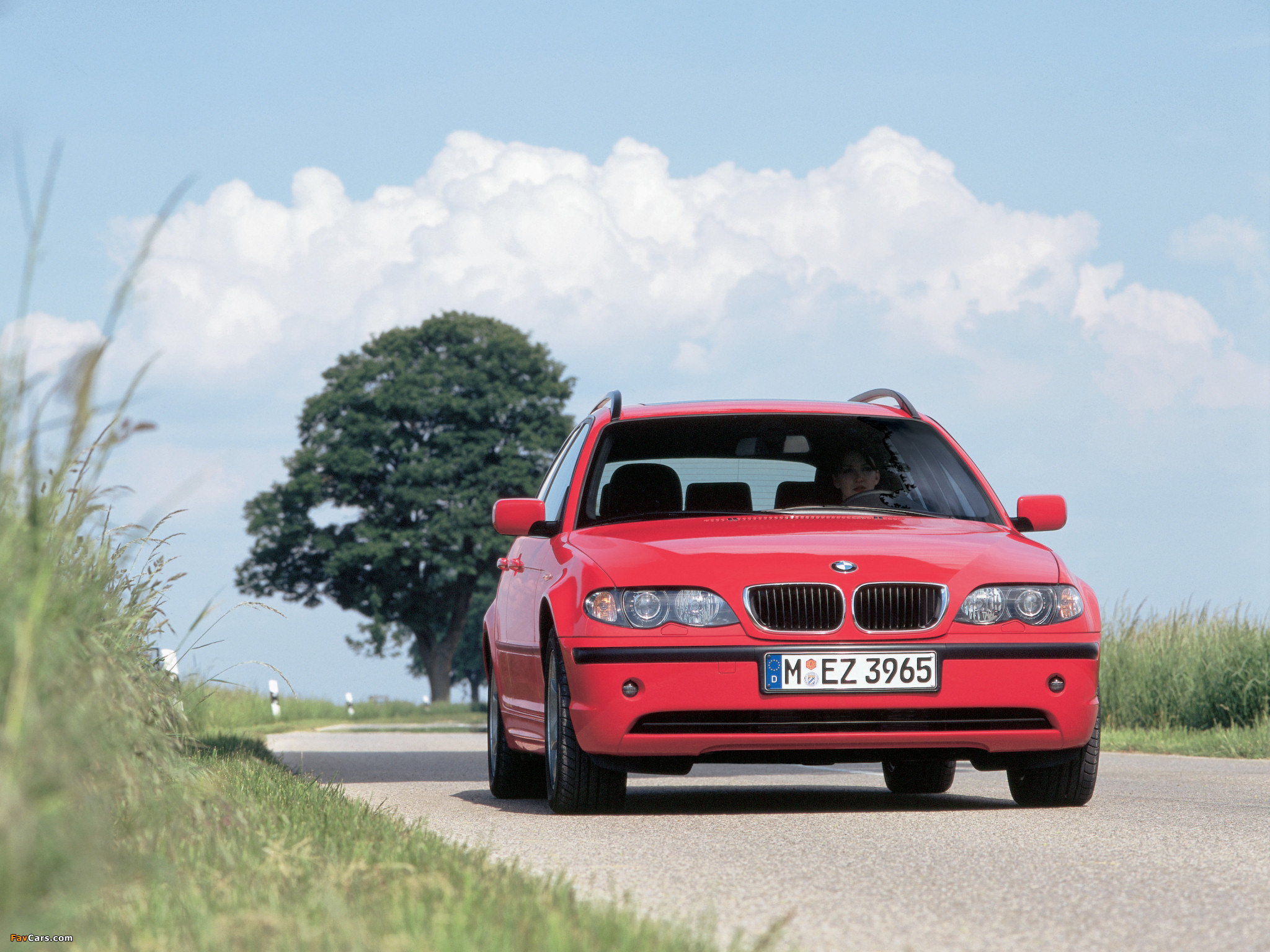 Pictures of BMW 318i Touring (E46) 2001–05 (2048 x 1536)