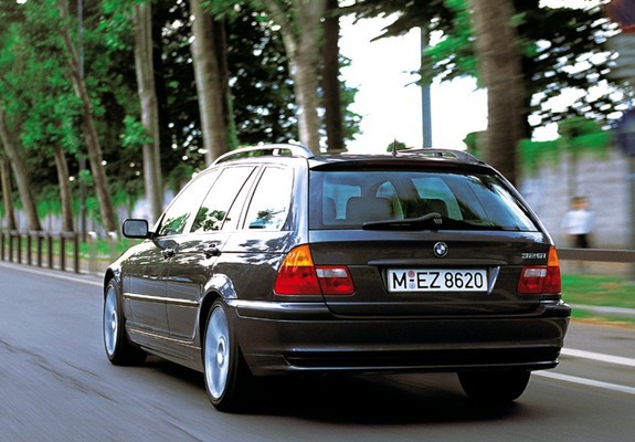 Pictures of BMW 325i Touring (E46) 2001–05