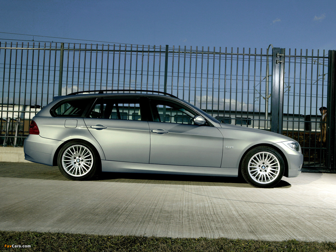 Pictures of BMW 320d Touring (E91) 2006–08 (1280 x 960)