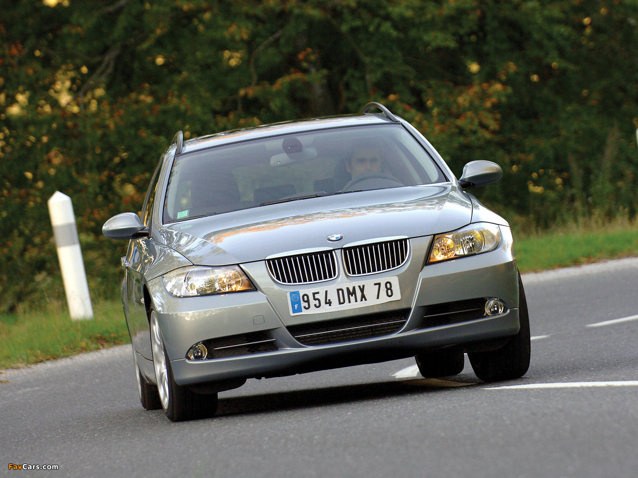Pictures of BMW 330xd Touring (E91) 2006–08 (1280 x 960)