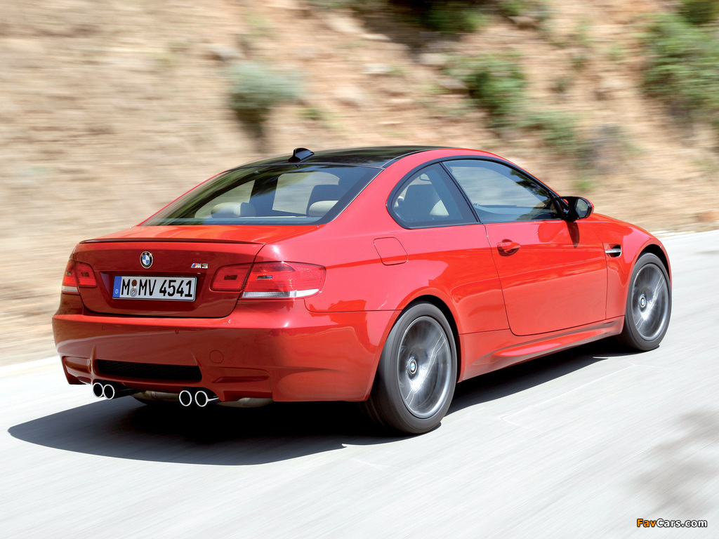 Pictures of BMW M3 Coupe (E92) 2007–10 (1024 x 768)