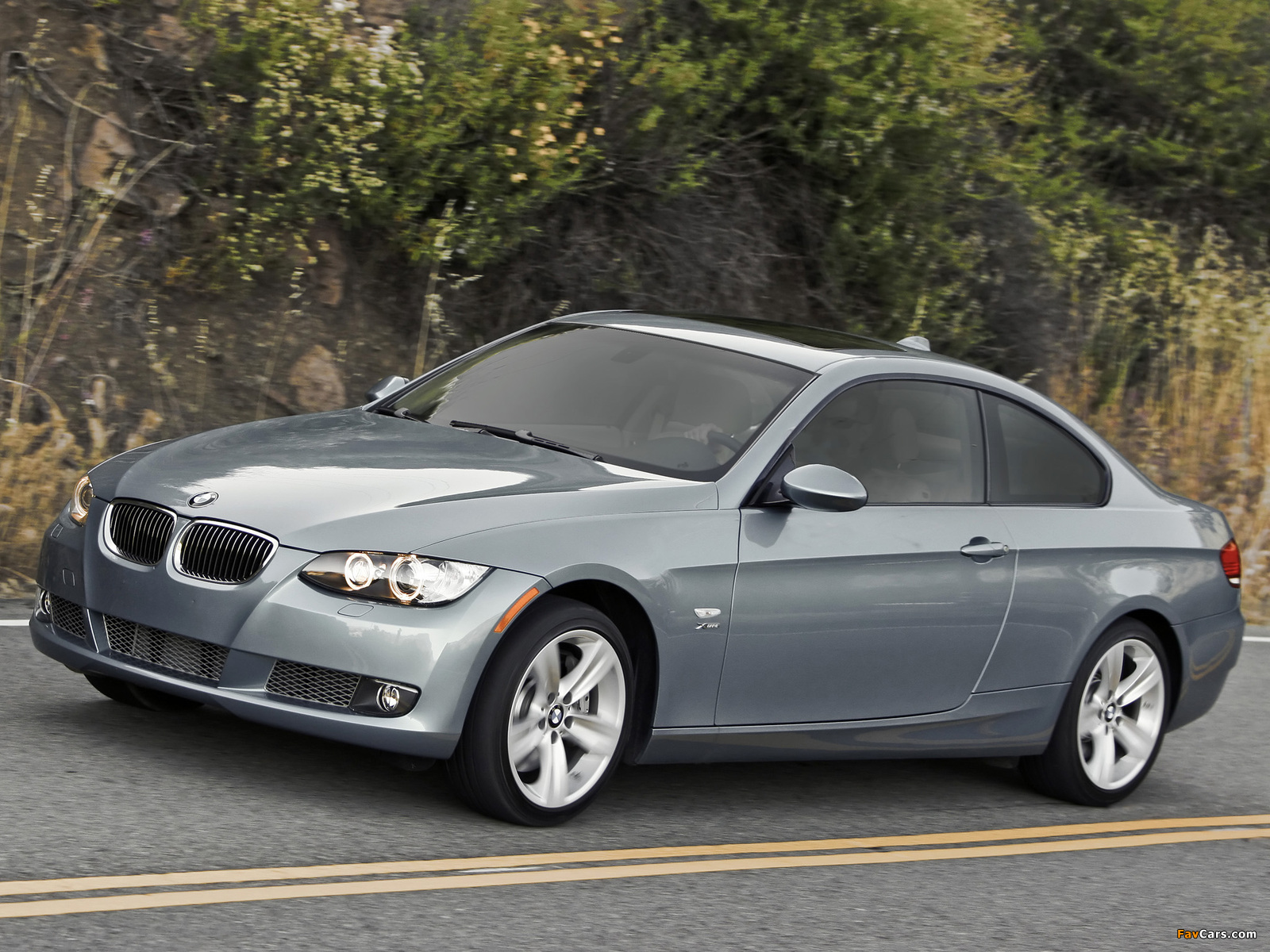 Pictures of BMW 335i Coupe US-spec (E92) 2007–10 (1600 x 1200)