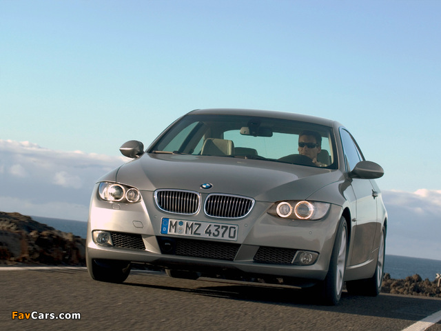Pictures of BMW 335i Coupe (E92) 2007–10 (640 x 480)