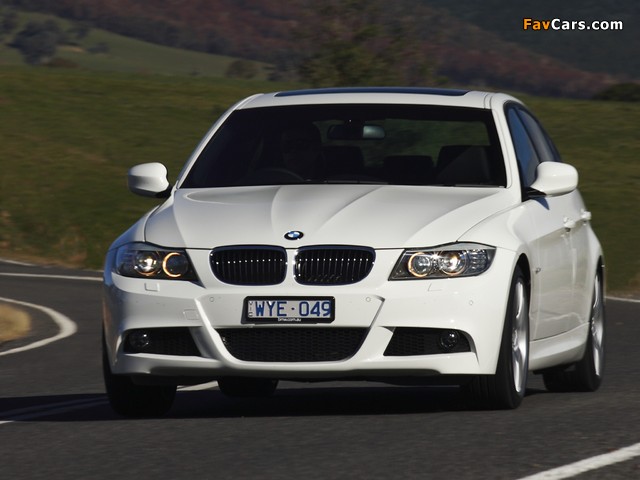 Pictures of BMW 330d Sedan M Sports Package AU-spec (E90) 2008–11 (640 x 480)