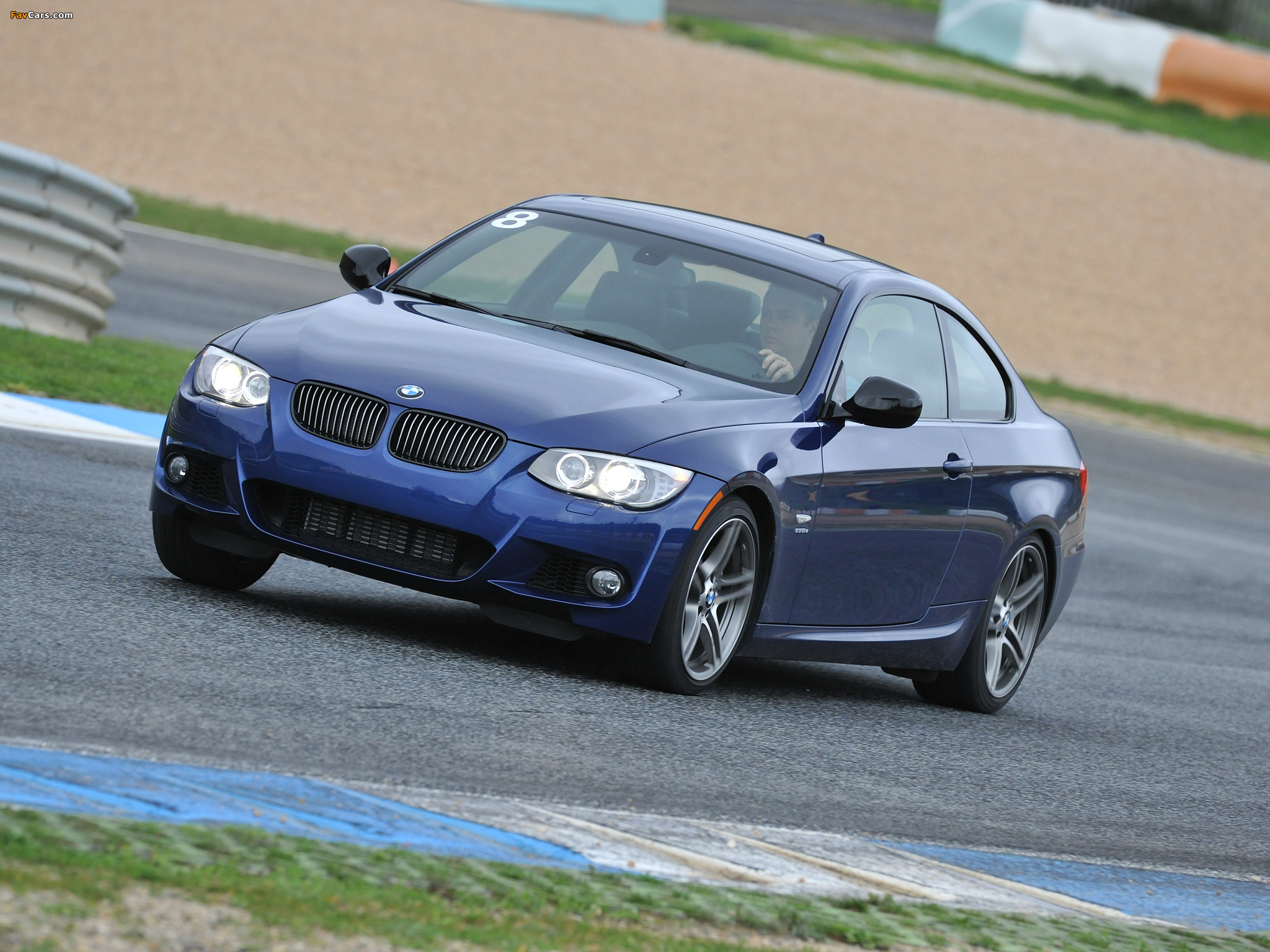 Pictures of BMW 335is Coupe US-spec (E92) 2010 (2048 x 1536)
