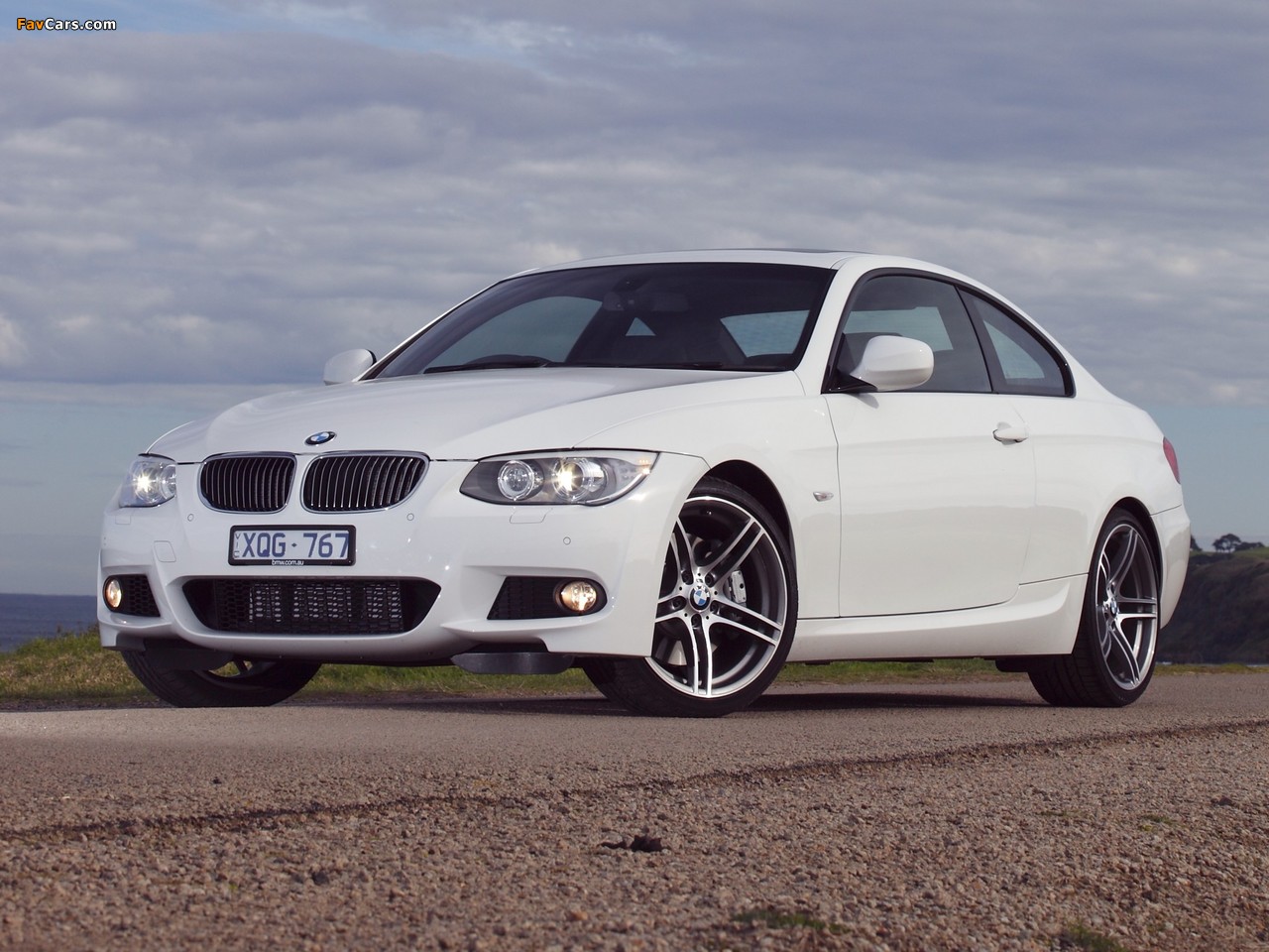 Pictures of BMW 335i Coupe M Sports Package AU-spec (E92) 2010 (1280 x 960)