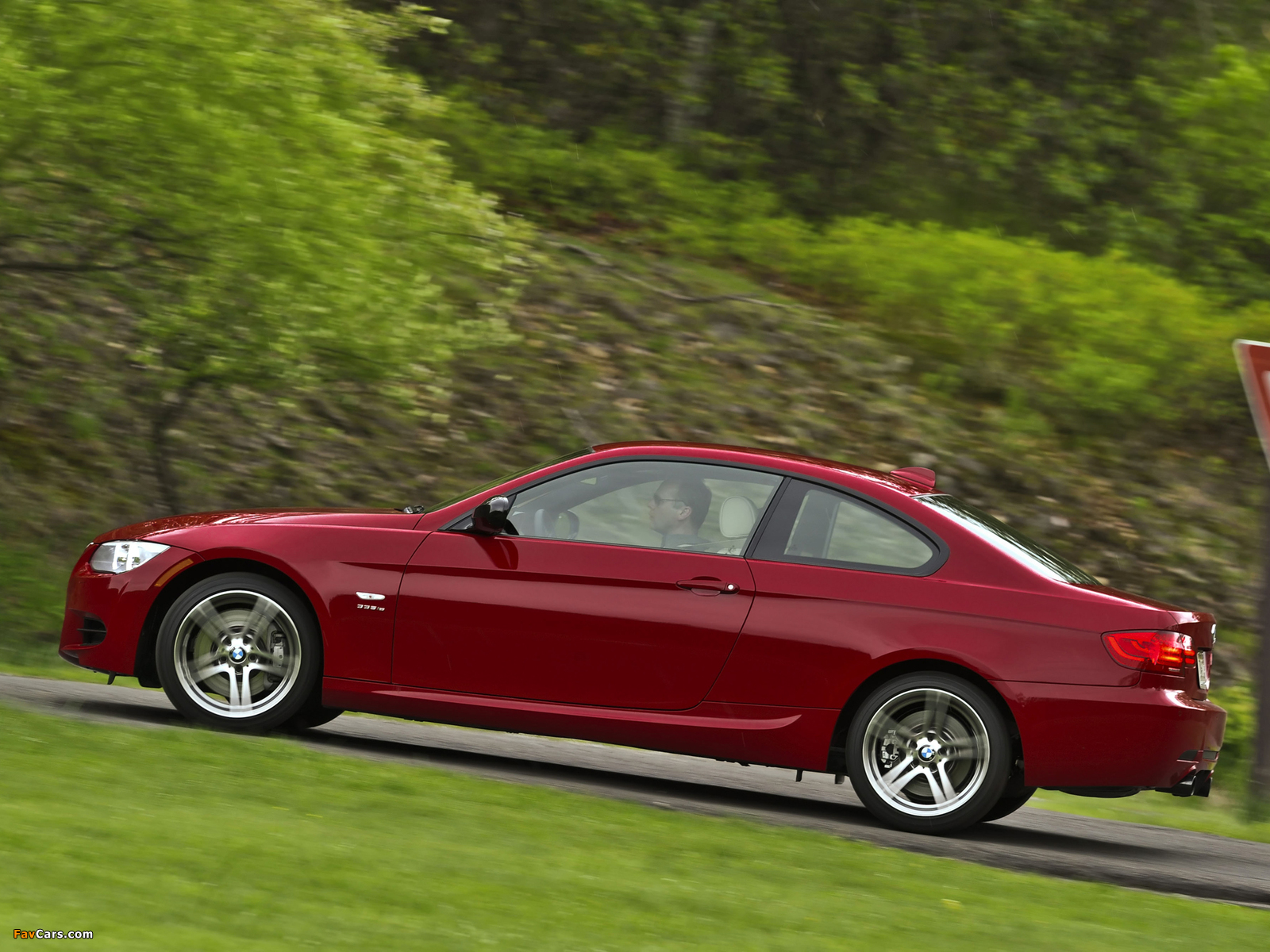 Pictures of BMW 335is Coupe US-spec (E92) 2010 (1600 x 1200)