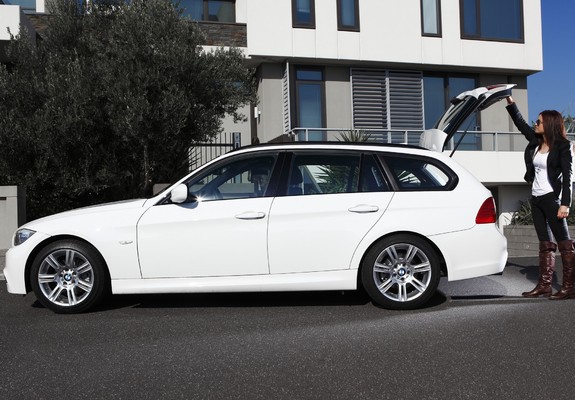 Pictures of BMW 320d Touring M Sports Package AU-spec (E91) 2011