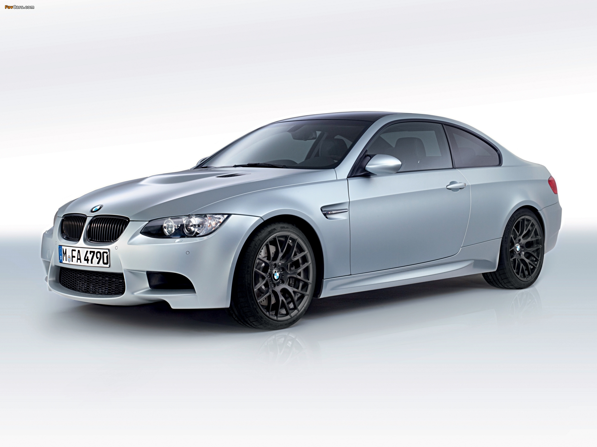 Pictures of BMW M3 Coupe Frozen Silver Edition (E92) 2012 (2048 x 1536)