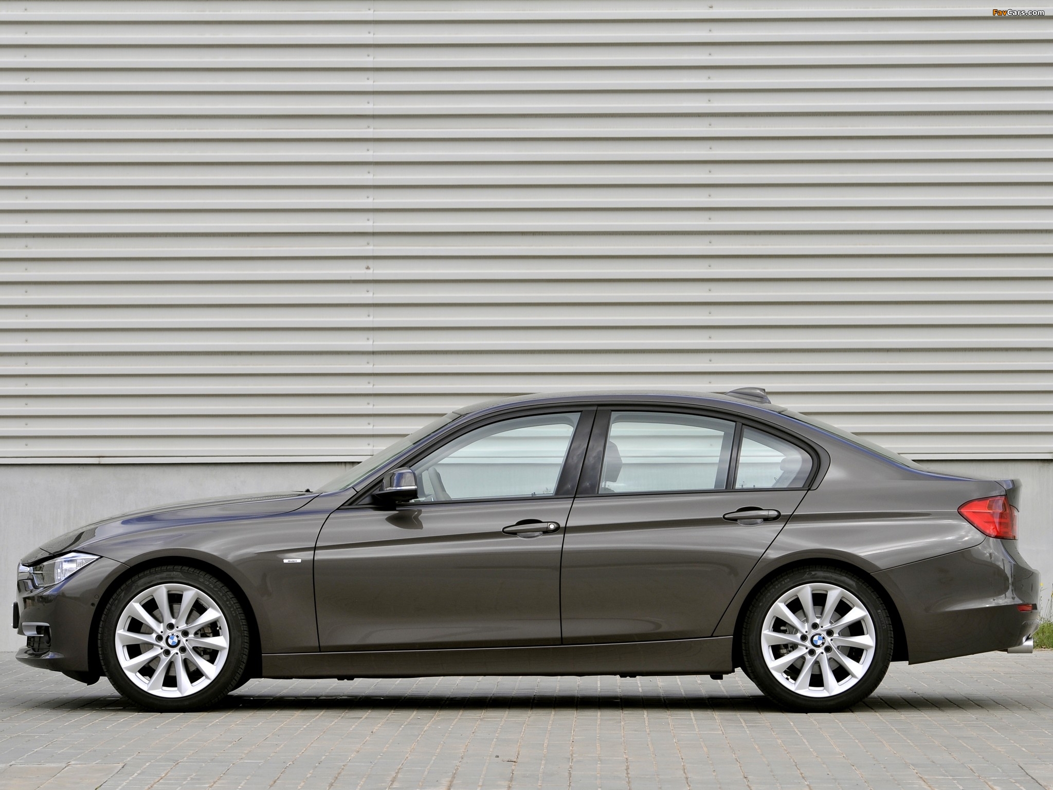 Pictures of BMW 320d Sedan Modern Line (F30) 2012 (2048 x 1536)