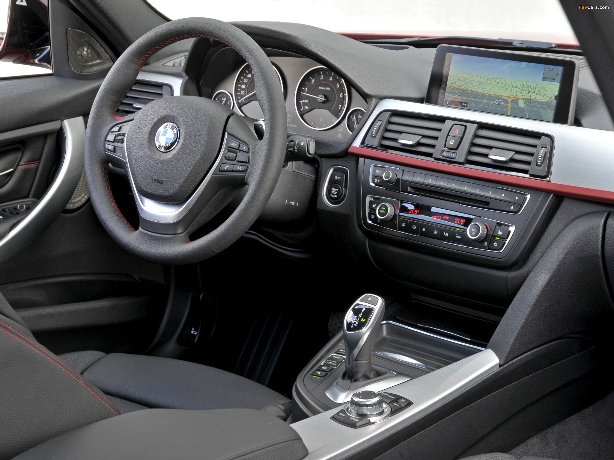 Pictures of BMW 328i Sedan Sport Line (F30) 2012 (2048 x 1536)