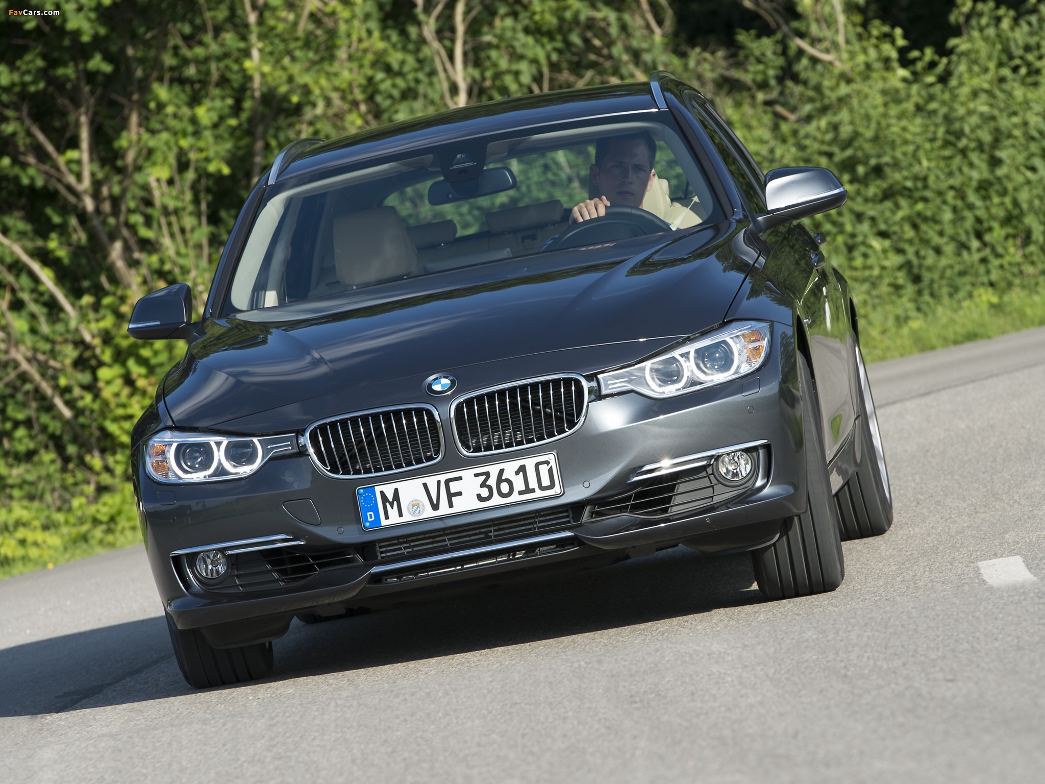Pictures of BMW 328i Touring Luxury Line (F31) 2012 (2048 x 1536)
