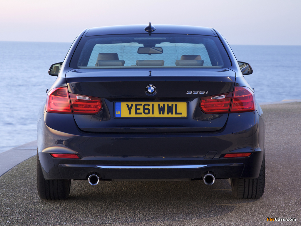 Pictures of BMW 335i Sedan Luxury Line UK-spec (F30) 2012 (1024 x 768)