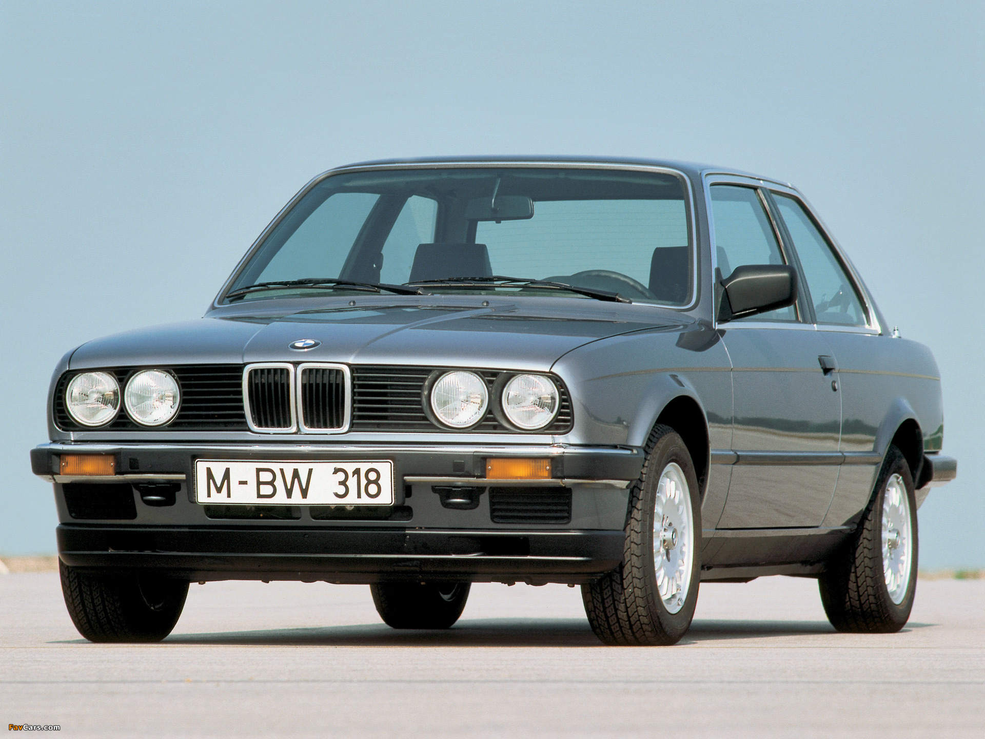 Pictures of BMW 318i Coupe (E30) 1982–91 (1920 x 1440)