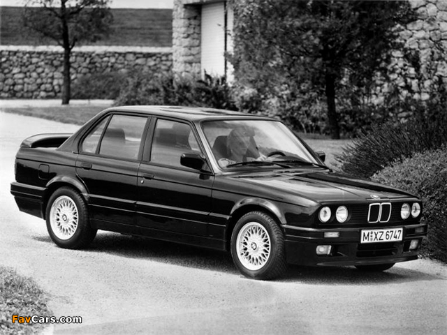 Pictures of BMW 325i Sedan M-Technik (E30) 1989–91 (640 x 480)