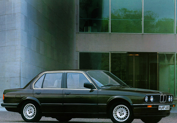 BMW 320i Sedan (E30) 1982–91 wallpapers