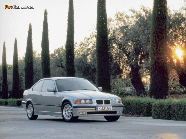 BMW 320i Coupe (E36) 1991–99 wallpapers (640 x 480)