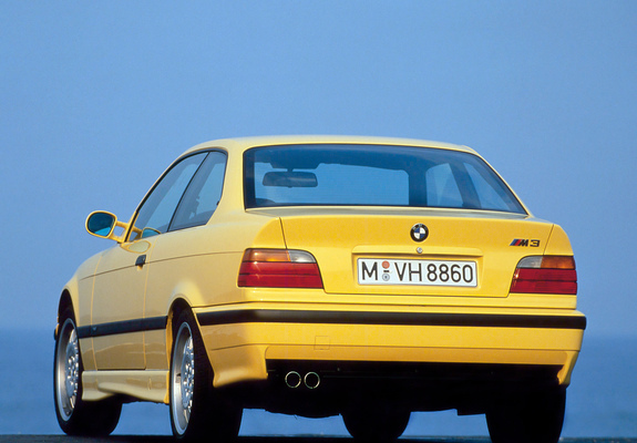 BMW M3 Coupe (E36) 1992–98 wallpapers