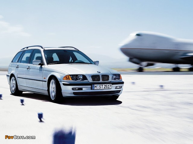 BMW 328i Touring (E46) 1999–2000 wallpapers (640 x 480)