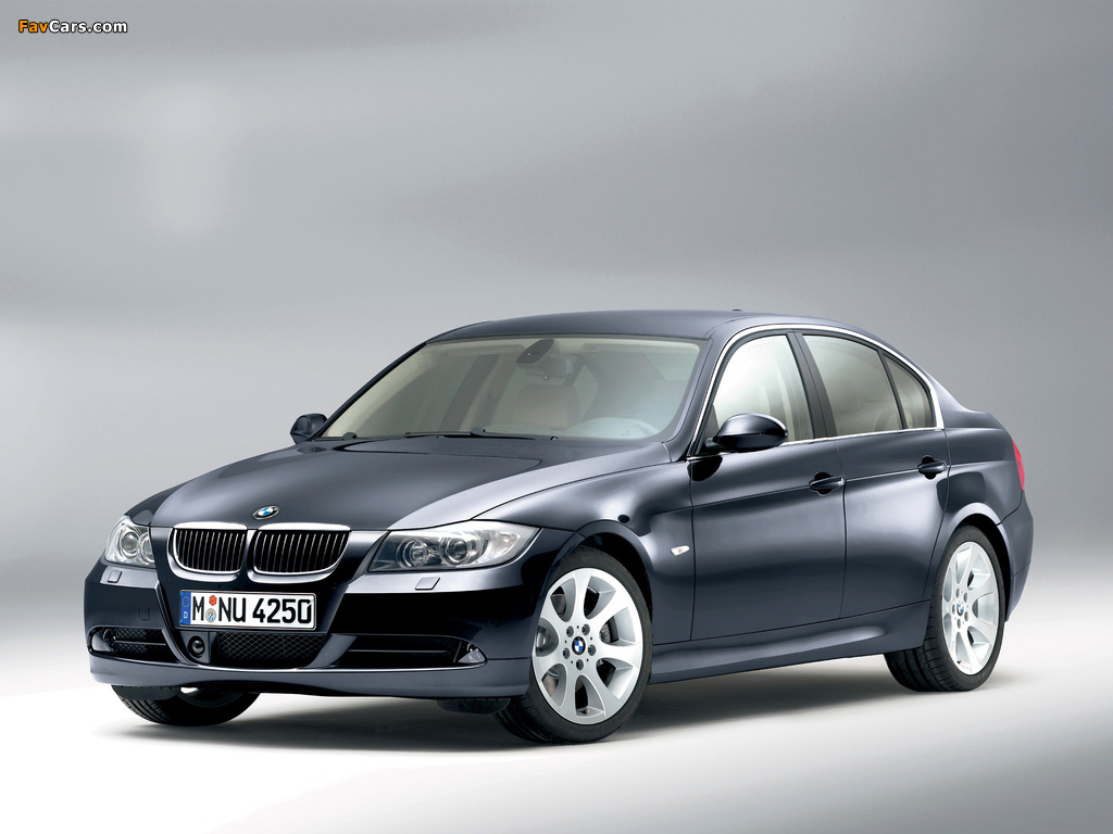 BMW 330i Sedan (E90) 2005–08 wallpapers (1024 x 768)