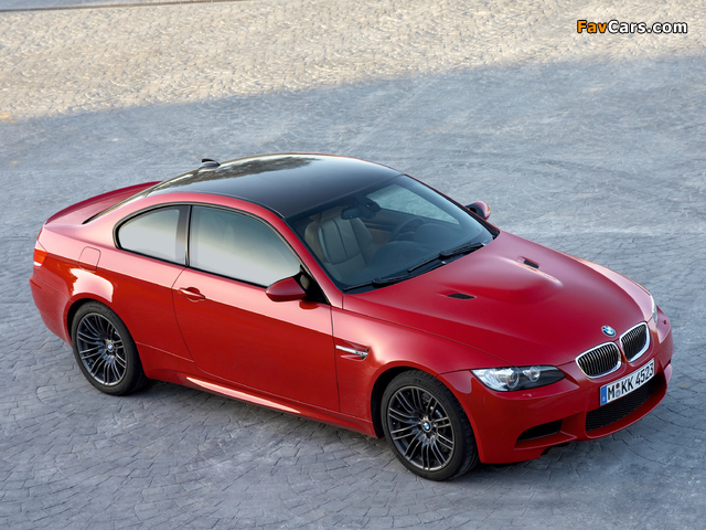 BMW M3 Coupe (E92) 2007–2013 wallpapers (640 x 480)