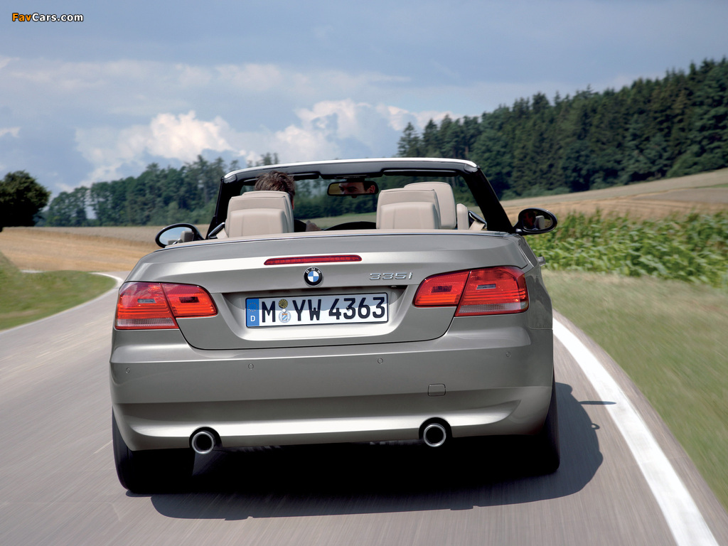 BMW 335i Cabrio (E93) 2007–10 wallpapers (1024 x 768)