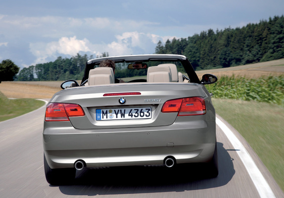 BMW 335i Cabrio (E93) 2007–10 wallpapers