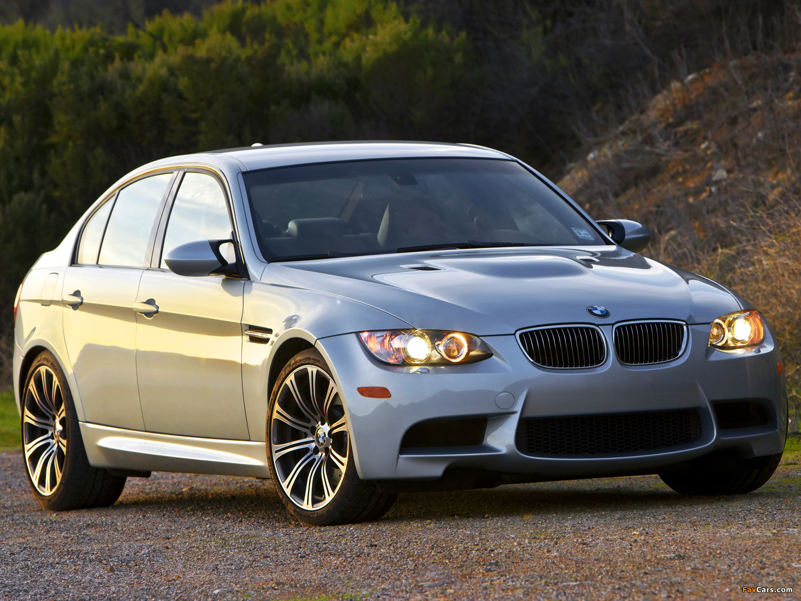 BMW M3 Sedan US-spec (E90) 2008–10 wallpapers (1600 x 1200)