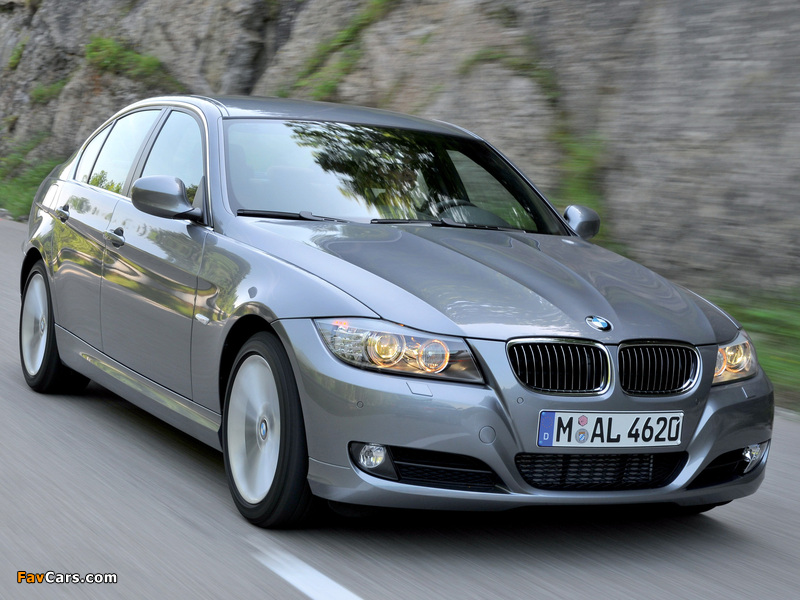 BMW 330d Sedan (E90) 2008–11 wallpapers (800 x 600)