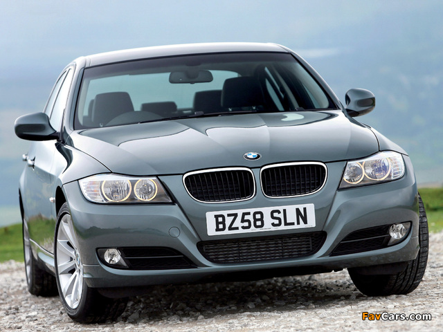 BMW 320d Sedan UK-spec (E90) 2008–11 wallpapers (640 x 480)