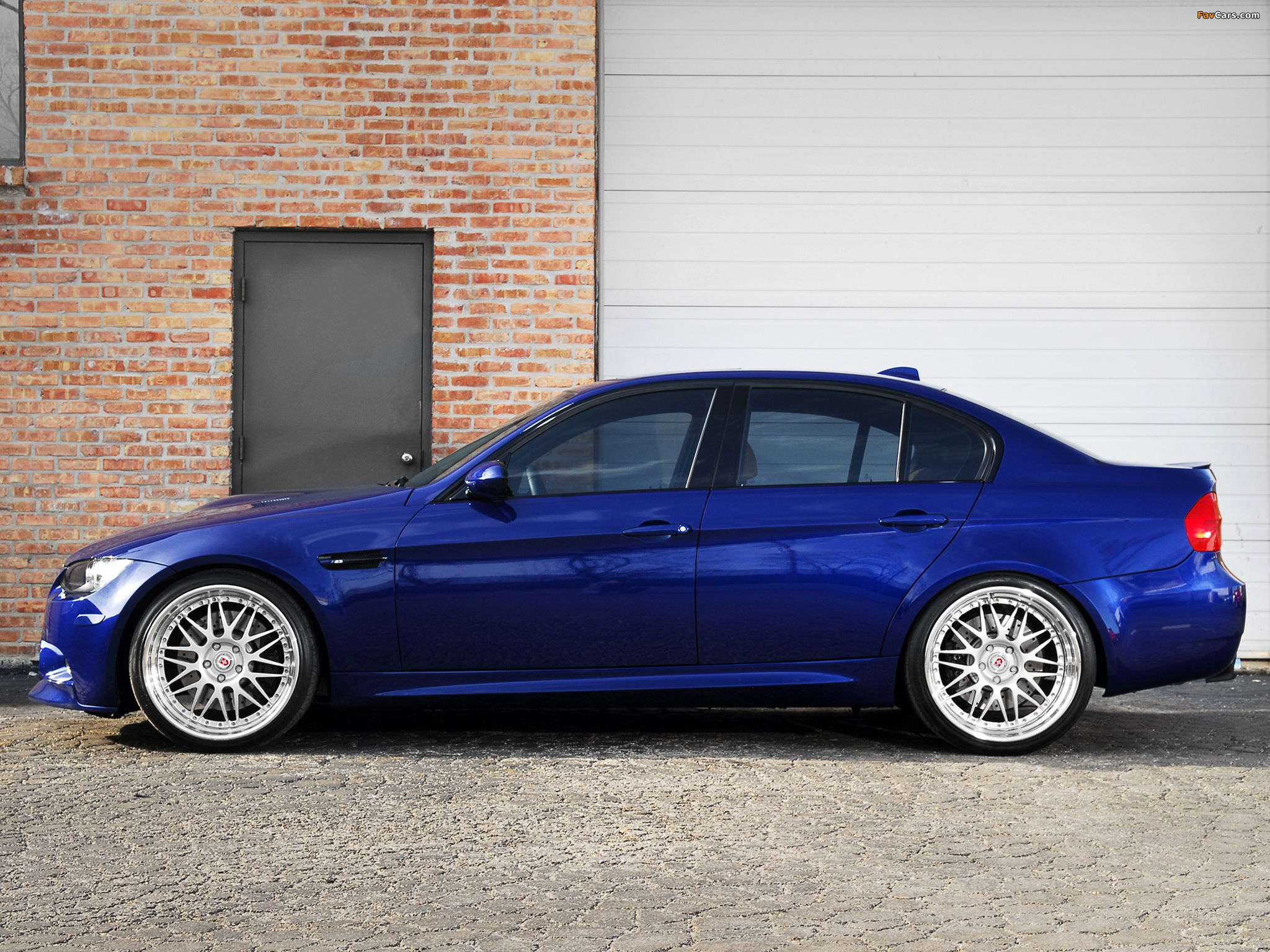 IND BMW M3 Sedan (E90) 2009–10 wallpapers (2048 x 1536)