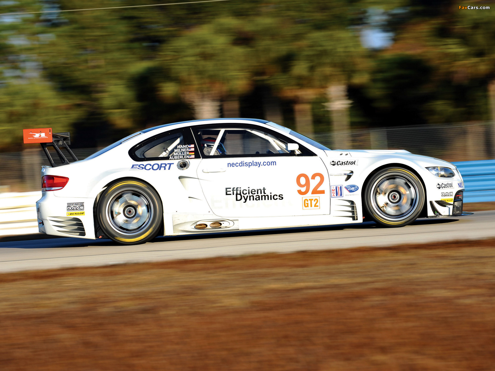 BMW M3 GT2 Race Car (E92) 2009–12 wallpapers (1600 x 1200)