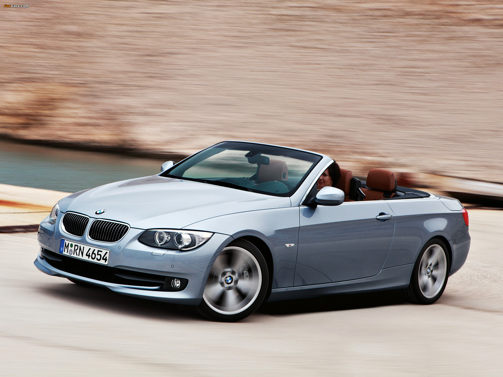 BMW 335i Cabrio (E93) 2010 wallpapers (2048 x 1536)