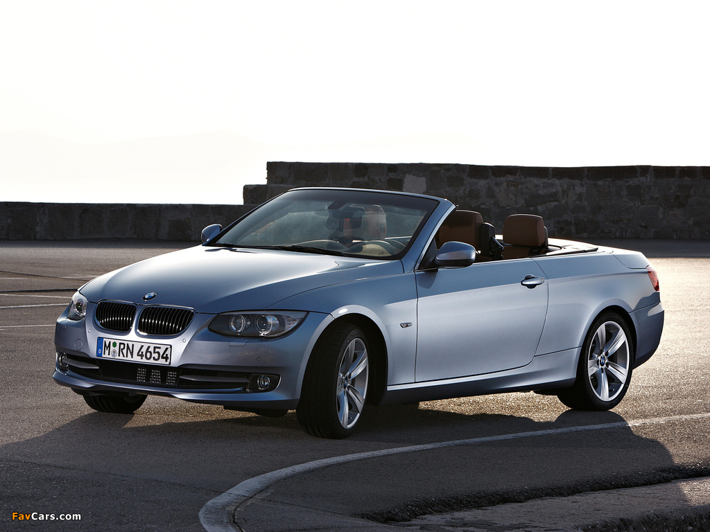 BMW 335i Cabrio (E93) 2010 wallpapers (1024 x 768)