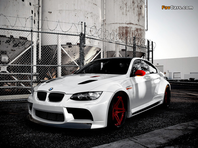 Vorsteiner BMW M3 Coupe GTRS3 Candy Cane (E92) 2011 wallpapers (640 x 480)