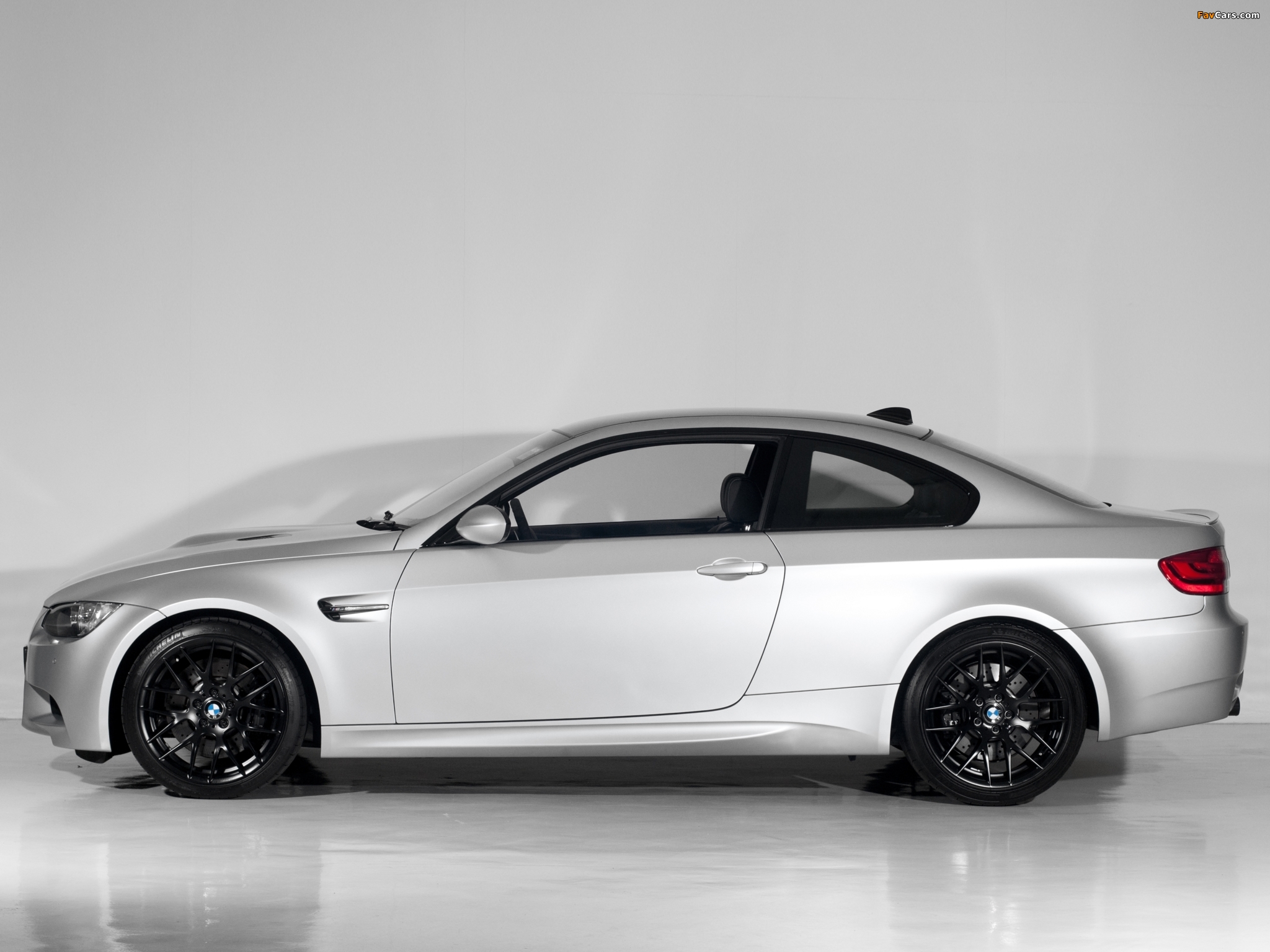 BMW M3 Coupe Competition Edition (Asian market) (E92) 2012 wallpapers (2048 x 1536)