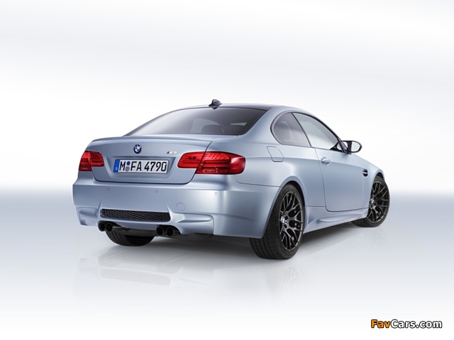 BMW M3 Coupe Frozen Silver Edition (E92) 2012 wallpapers (640 x 480)