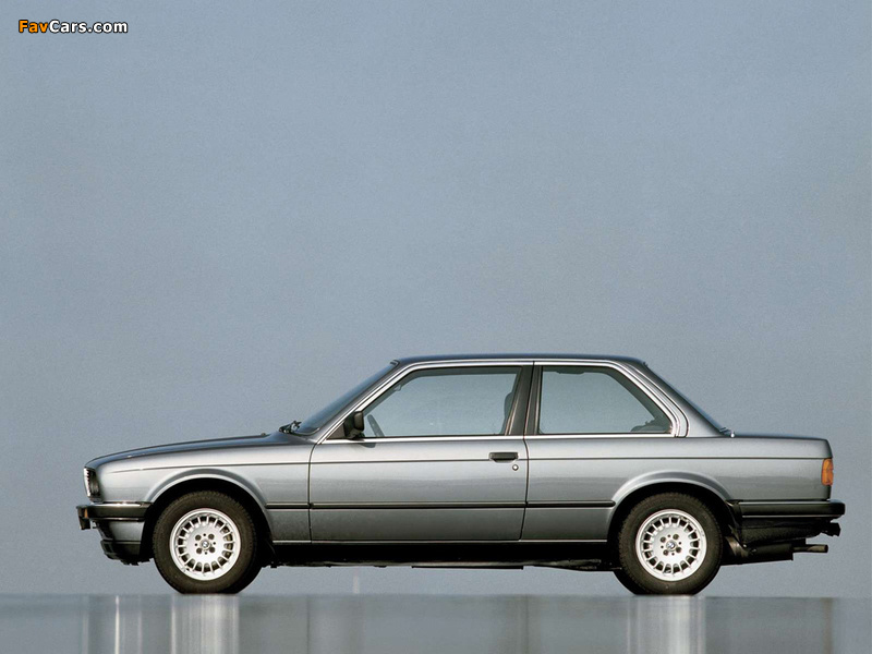 BMW 318i Coupe (E30) 1982–91 wallpapers (800 x 600)