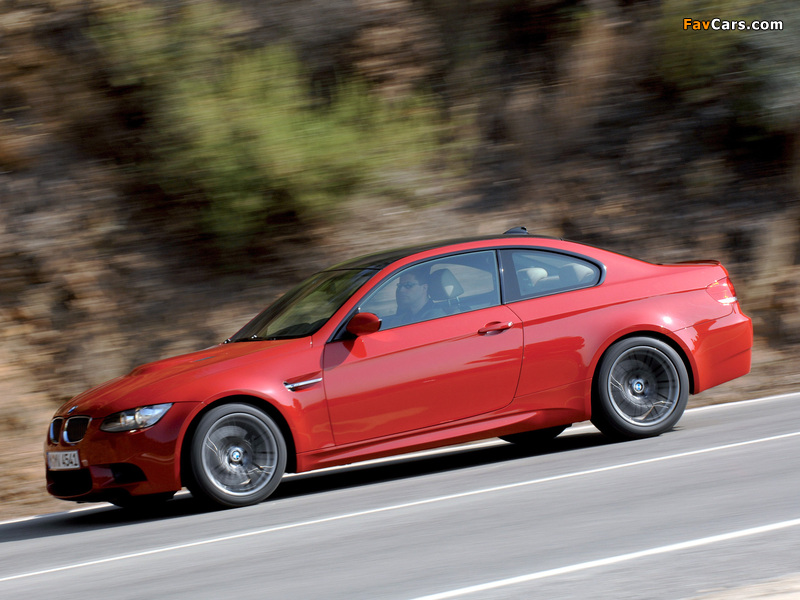 BMW M3 Coupe (E92) 2007–10 wallpapers (800 x 600)