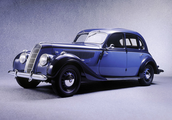 Pictures of BMW 335 Limousine 1939–41