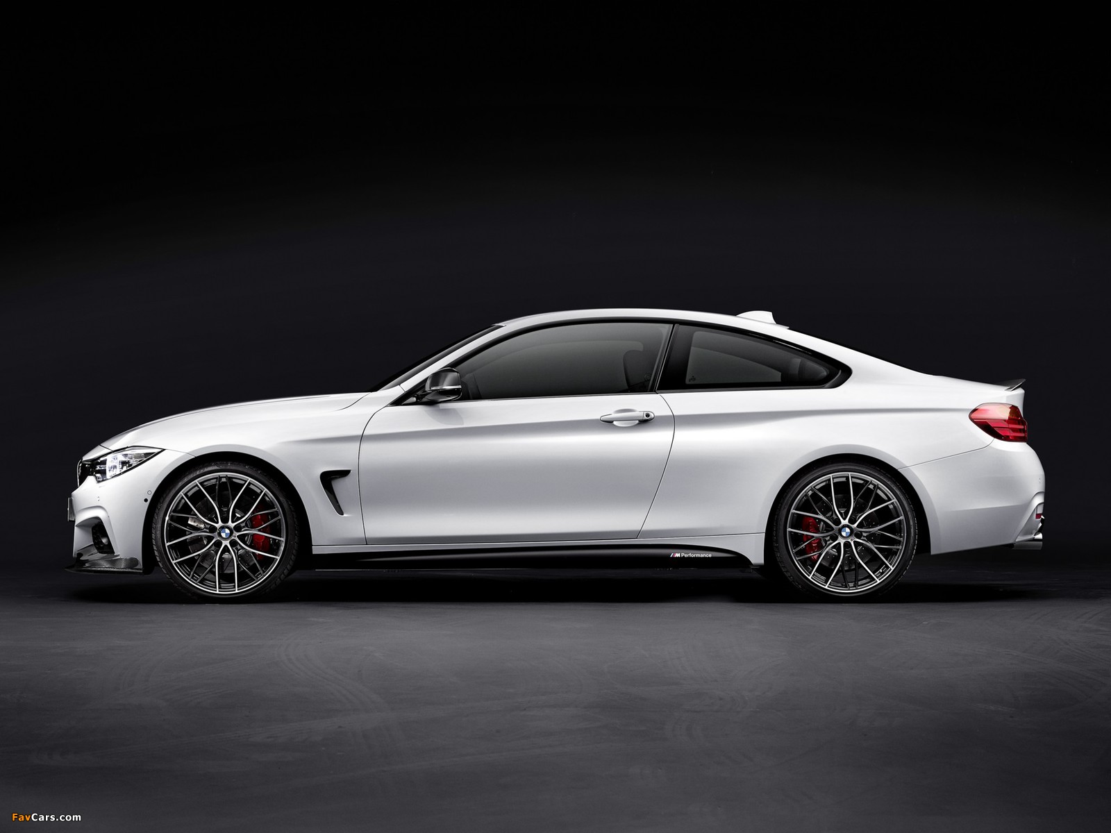 BMW 4 Series Coupé M Performance Accessories (F32) 2013 images (1600 x 1200)