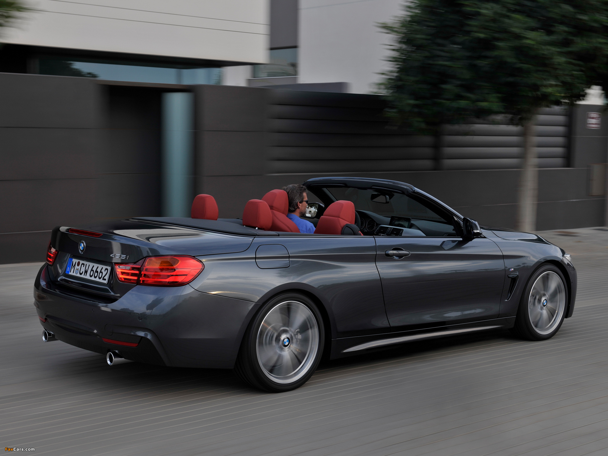 BMW 435i Cabrio M Sport Package (F33) 2013 photos (2048 x 1536)