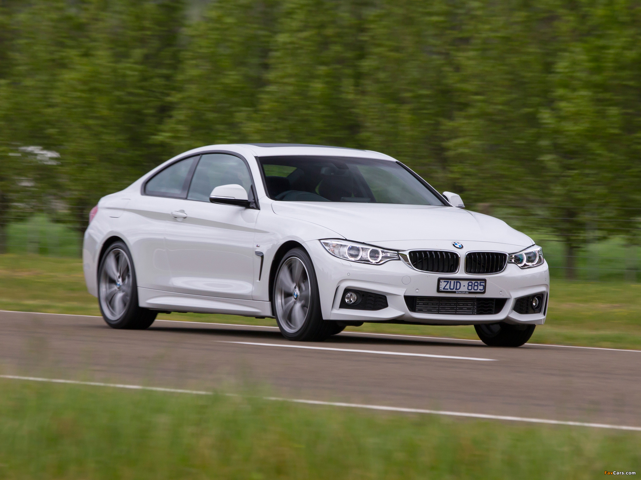 BMW 420d Coupé M Sport Package AU-spec (F32) 2013 wallpapers (2048 x 1536)